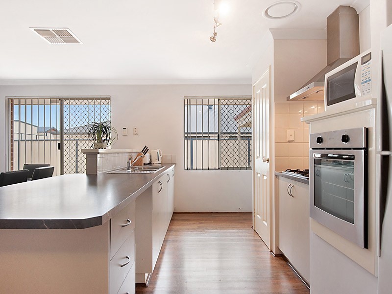 38 Wimbledon Street, Bertram WA 6167