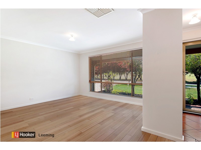 33B Dundee Street, Leeming WA 6149