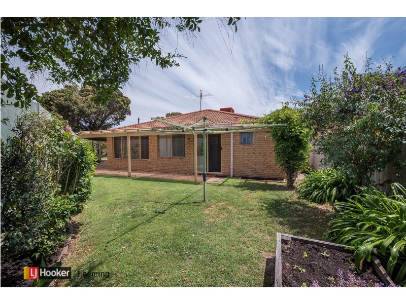 33B Dundee Street, Leeming WA 6149