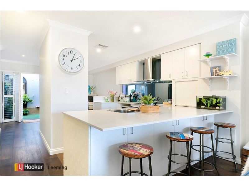 7A Perlinte View, North Coogee WA 6163