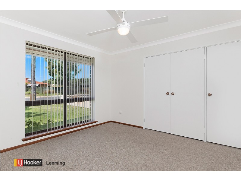 50 Greenway Avenue, Thornlie WA 6108