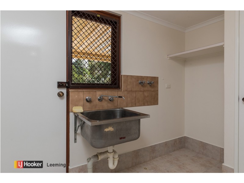 50 Greenway Avenue, Thornlie WA 6108