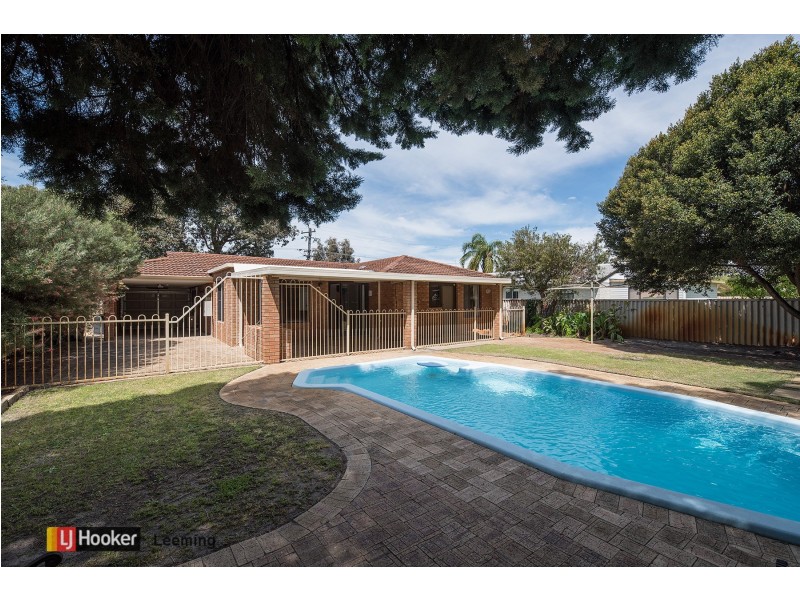 50 Greenway Avenue, Thornlie WA 6108