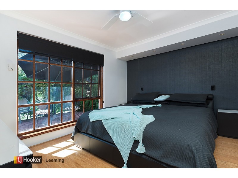 12 Filmer Place, Leeming WA 6149