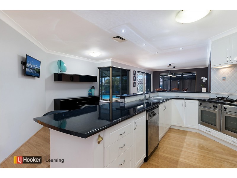 12 Filmer Place, Leeming WA 6149