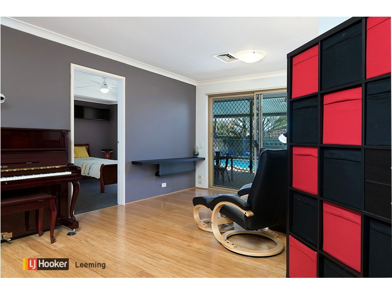 12 Filmer Place, Leeming WA 6149