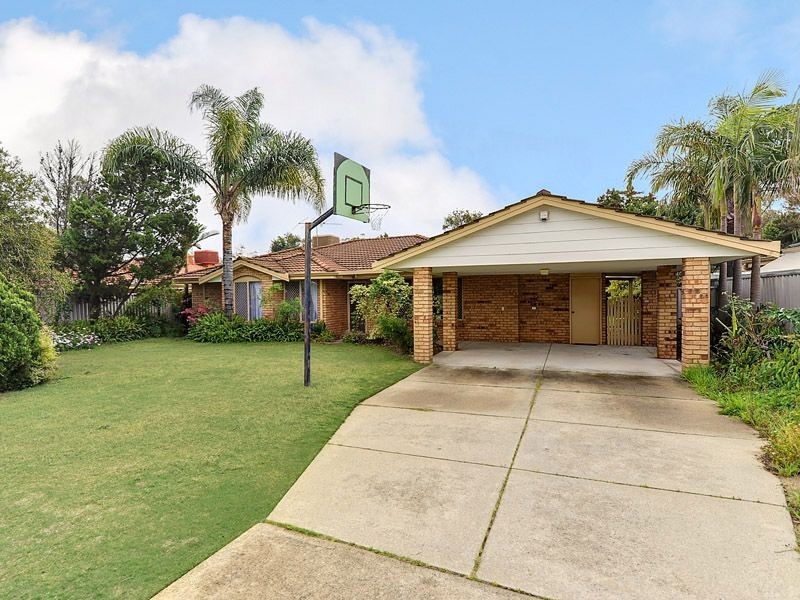6 Bluebell Way, Bibra Lake WA 6163