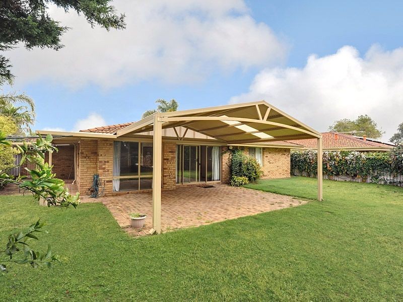 6 Bluebell Way, Bibra Lake WA 6163