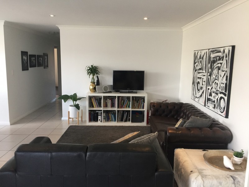 12A Latteri Turn, Aubin Grove WA 6164