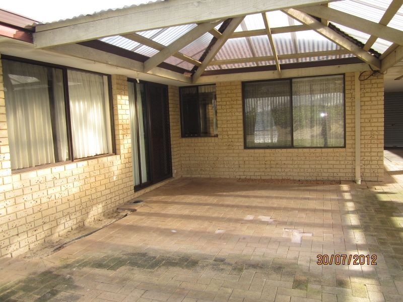 38 Broadbent Loop, Leeming WA 6149