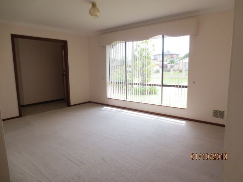 38 Broadbent Loop, Leeming WA 6149