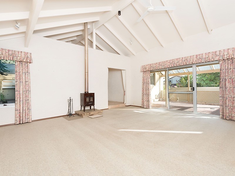 27 Henry Bull Drive, Bull Creek WA 6149