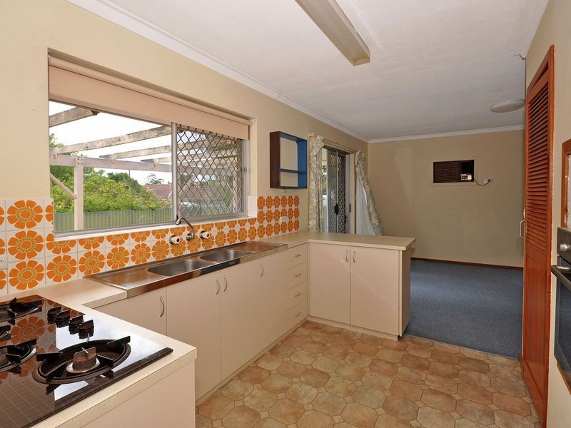 14 Stanbury Place, Kardinya WA 6163