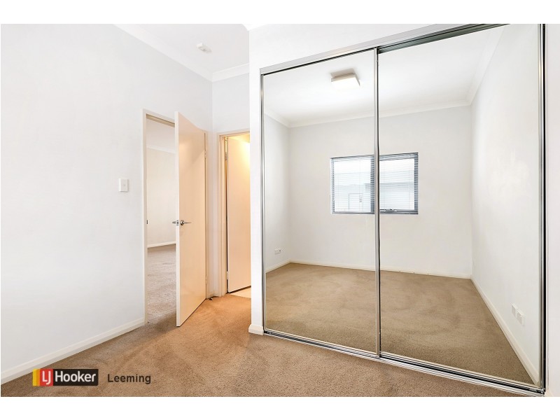 62/23 Junction Boulevard, Cockburn Central WA 6164