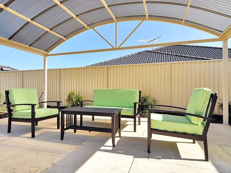 19 Cornell Place, East Cannington WA 6107