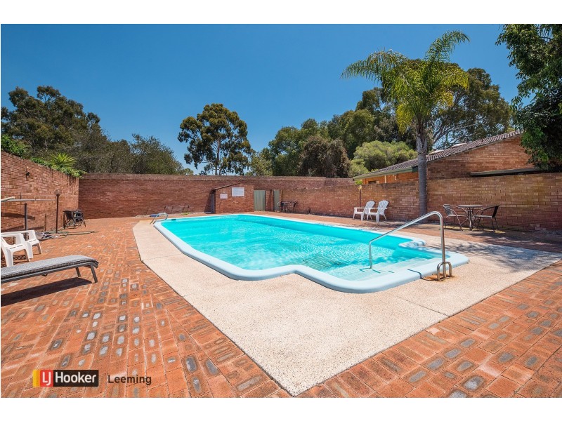 4/139 Darley Circle, Bull Creek WA 6149