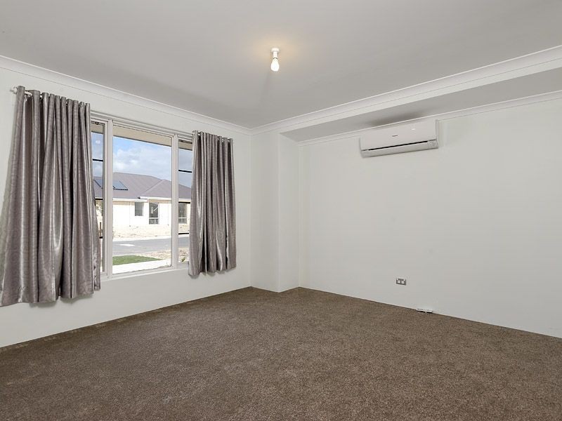 11 Camballin Street, Harrisdale WA 6112