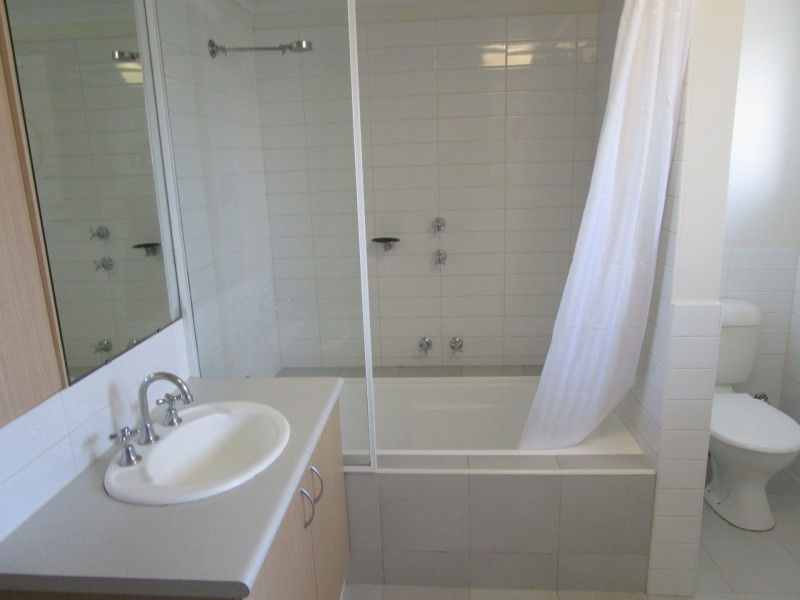 11/15 Rosalind Way, Coolbellup WA 6163