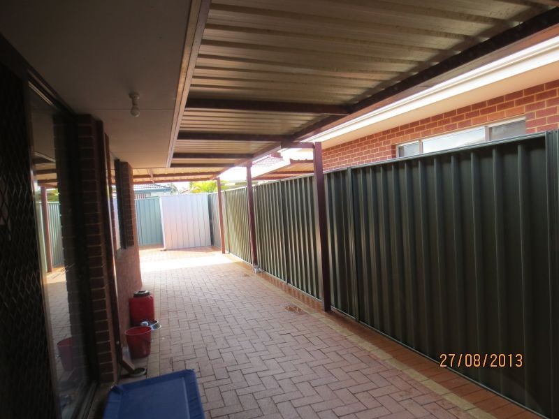 27 Lombe Gardens, Atwell WA 6164