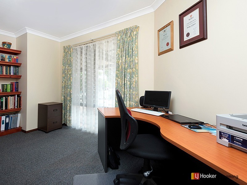 1 Anscombe Loop, Leeming WA 6149