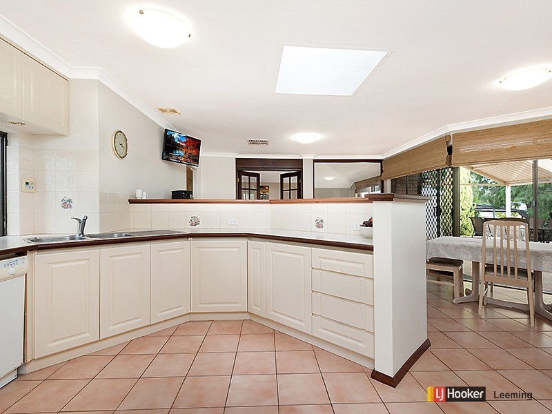 1 Anscombe Loop, Leeming WA 6149