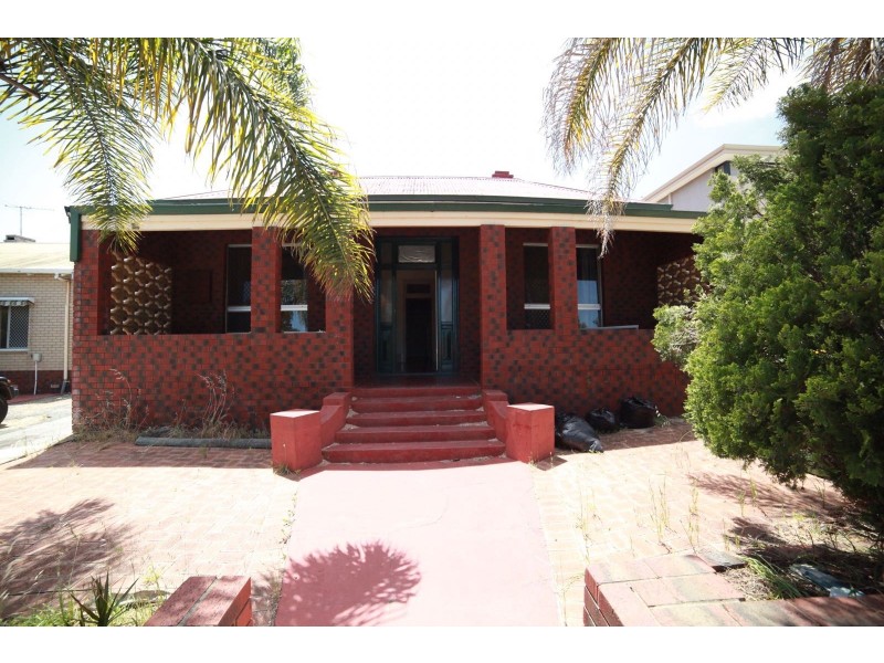 5 Gladstone Road, Rivervale WA 6103