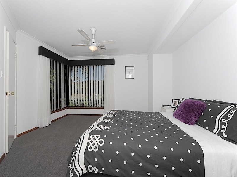 56 Calley Drive, Leeming WA 6149