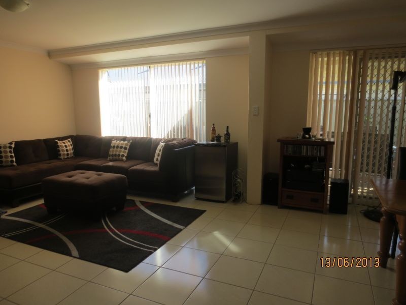 5 Petersfield Lane, Wellard WA 6170