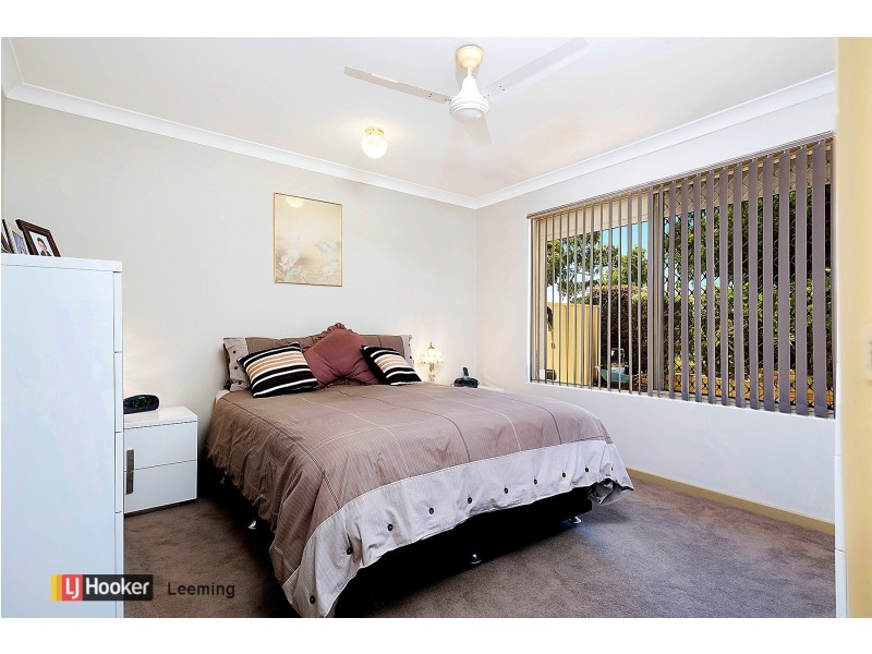 24 Hope Road, Bibra Lake WA 6163