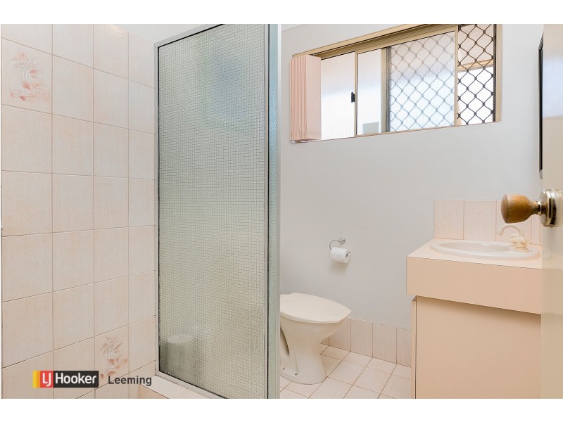 24 Hope Road, Bibra Lake WA 6163