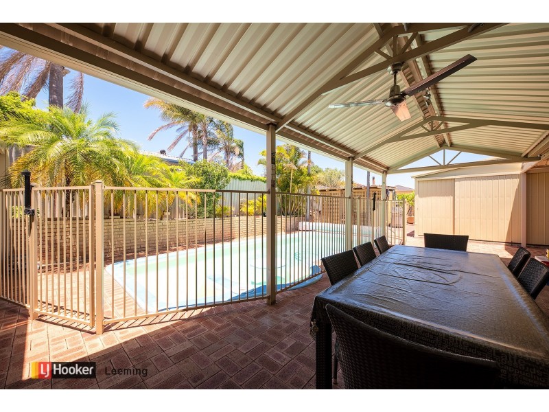 24 Hope Road, Bibra Lake WA 6163