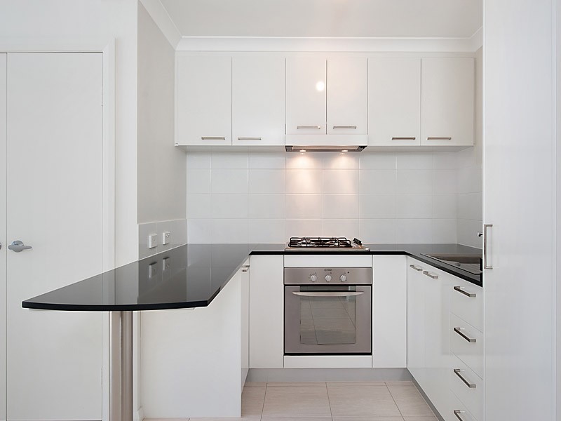 4/1 Positano Cressent, Yangebup WA 6164