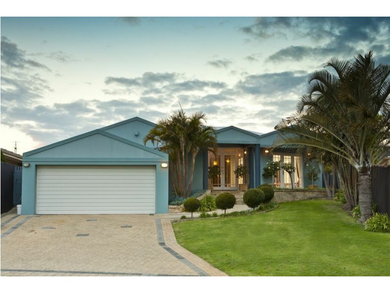 4 Wilding Place, Bull Creek WA 6149