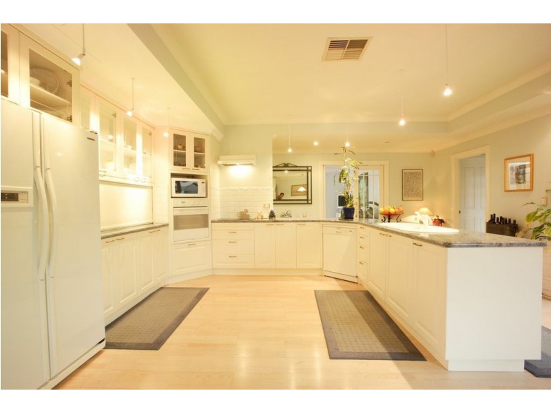 4 Wilding Place, Bull Creek WA 6149