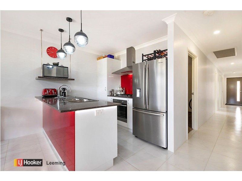 8 Arid Lane, Wandi WA 6167