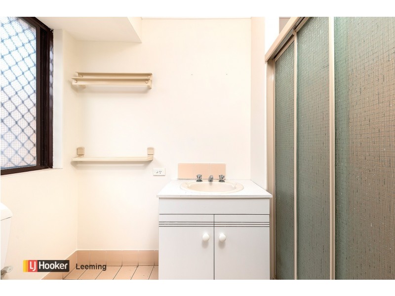 72 Farrington Road, Leeming WA 6149