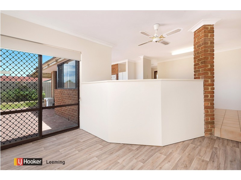 72 Farrington Road, Leeming WA 6149