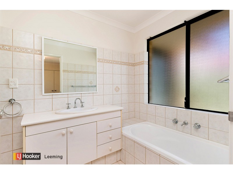 16/184 Bartram Road, Atwell WA 6164