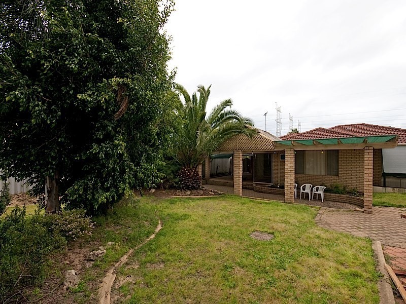 26 Bolderwood Drive, South Lake WA 6164