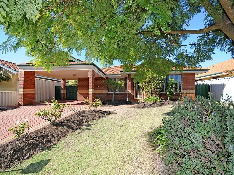 5 Park Lane, Canning Vale WA 6155