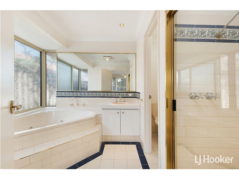 12 Newhaven Place, Canning Vale WA 6155
