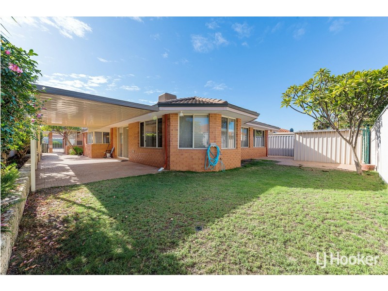 12 Newhaven Place, Canning Vale WA 6155