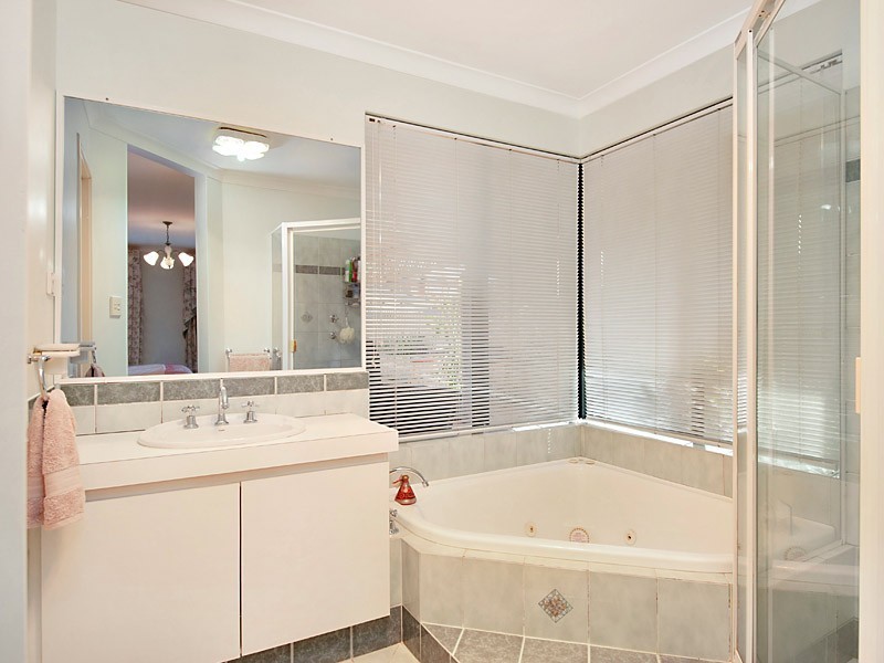 13 Trailridge Turn, Leeming WA 6149