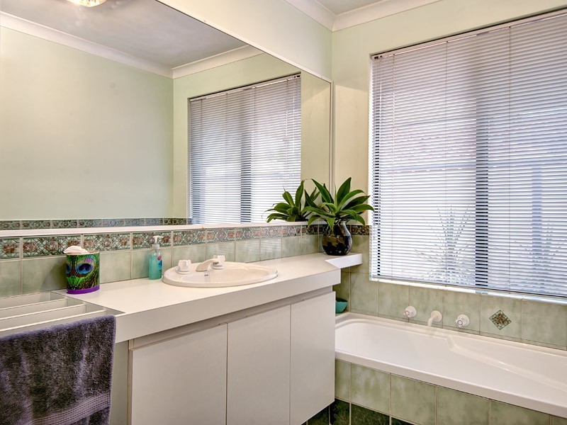 13 Trailridge Turn, Leeming WA 6149