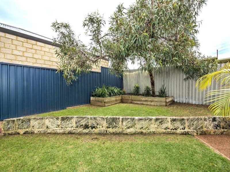 17 Avenell Road, Bayswater WA 6053