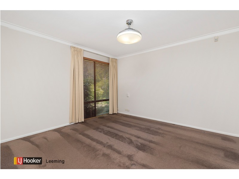 6 Wilts Place, Leeming WA 6149