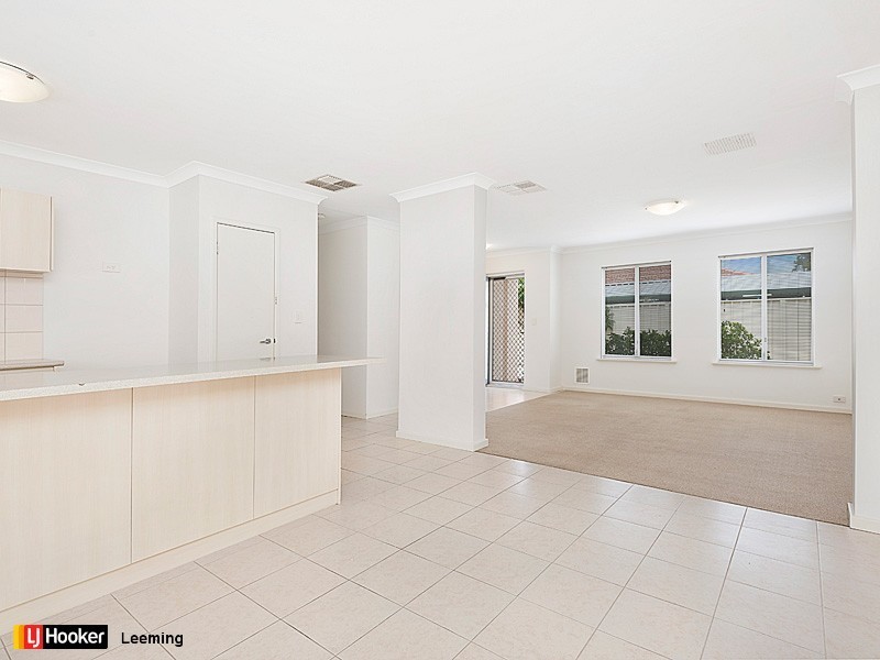 3/9 Point Walter Road, Bicton WA 6157
