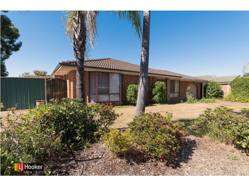 11 Meharry Road, Leeming WA 6149