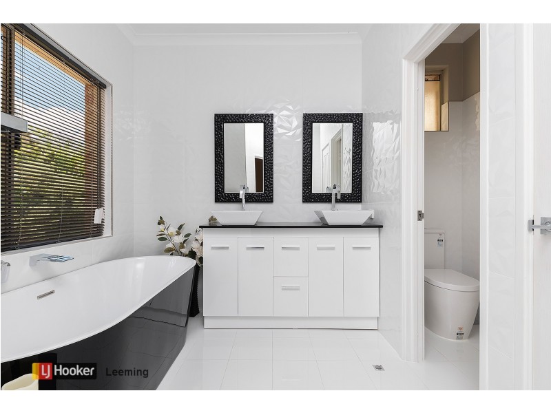 99 Glen Iris Drive, Jandakot WA 6164