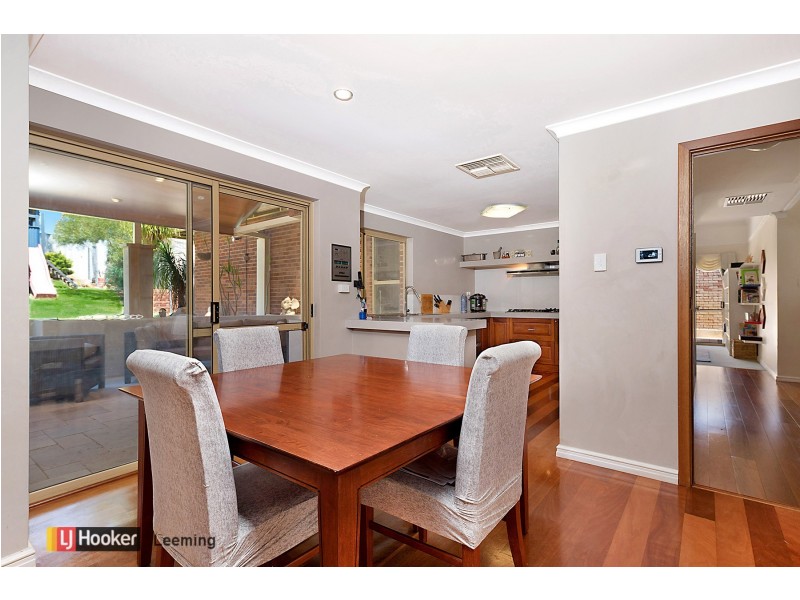 11 Apex Close, Leeming WA 6149